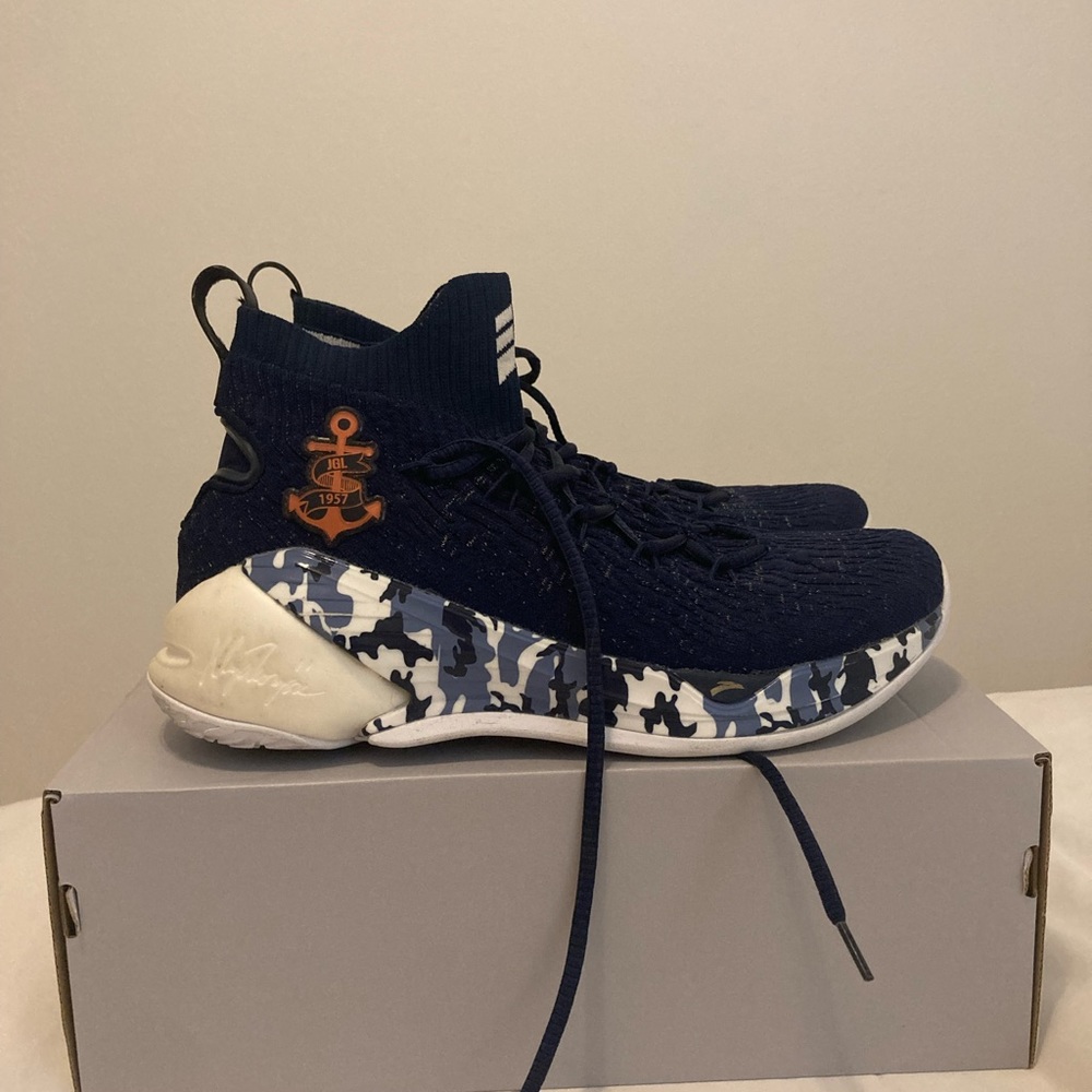 Anta Men's KT4 Klay Thompson Basketball Shoes - Veteran's Day